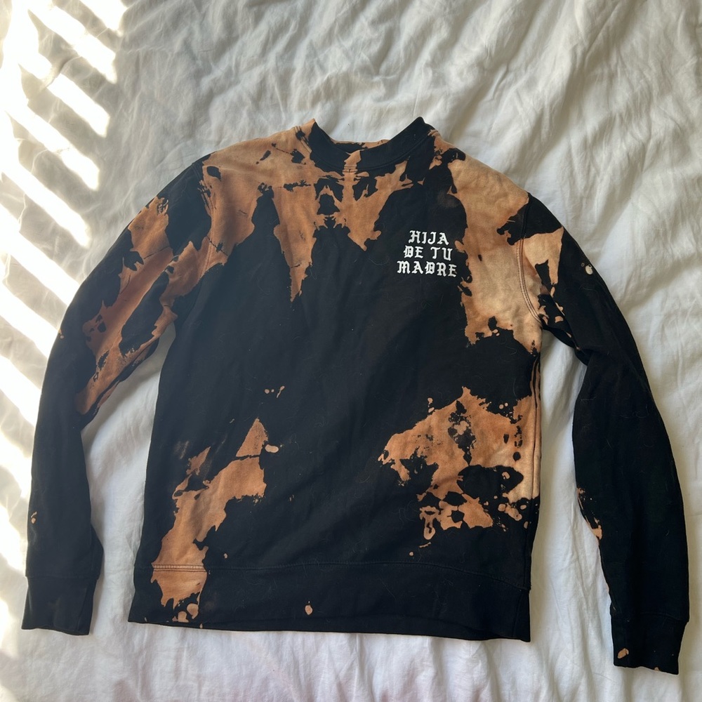 Hija De Tu Madre Latina Crewneck Sweater
